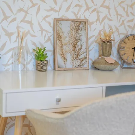 Apartment Le Cocon Boheme, Parking, Clim, Bureau *