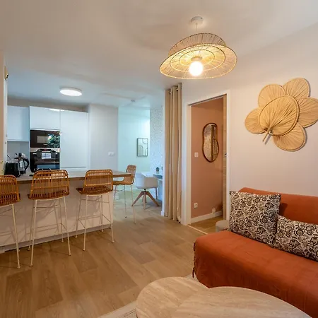 Apartment Le Cocon Boheme, Parking, Clim, Bureau *